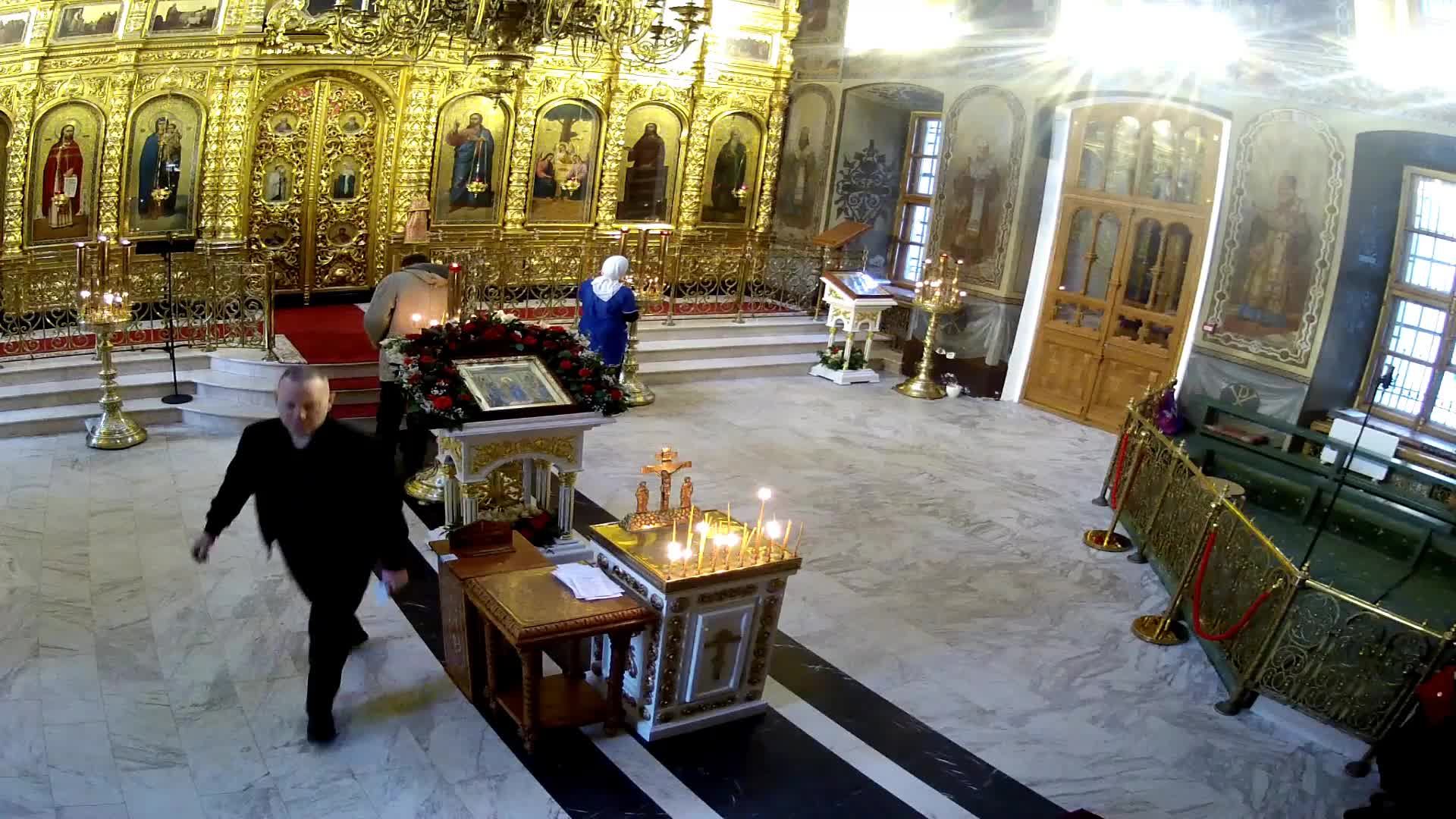 21.04.2026. Вторник. Литургия. Неделя о Фоме. Радоница. Поминовение усопших.