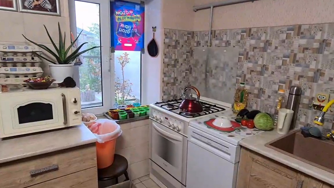 Моё утро... Новые потери в саду. Текстильные грядки.