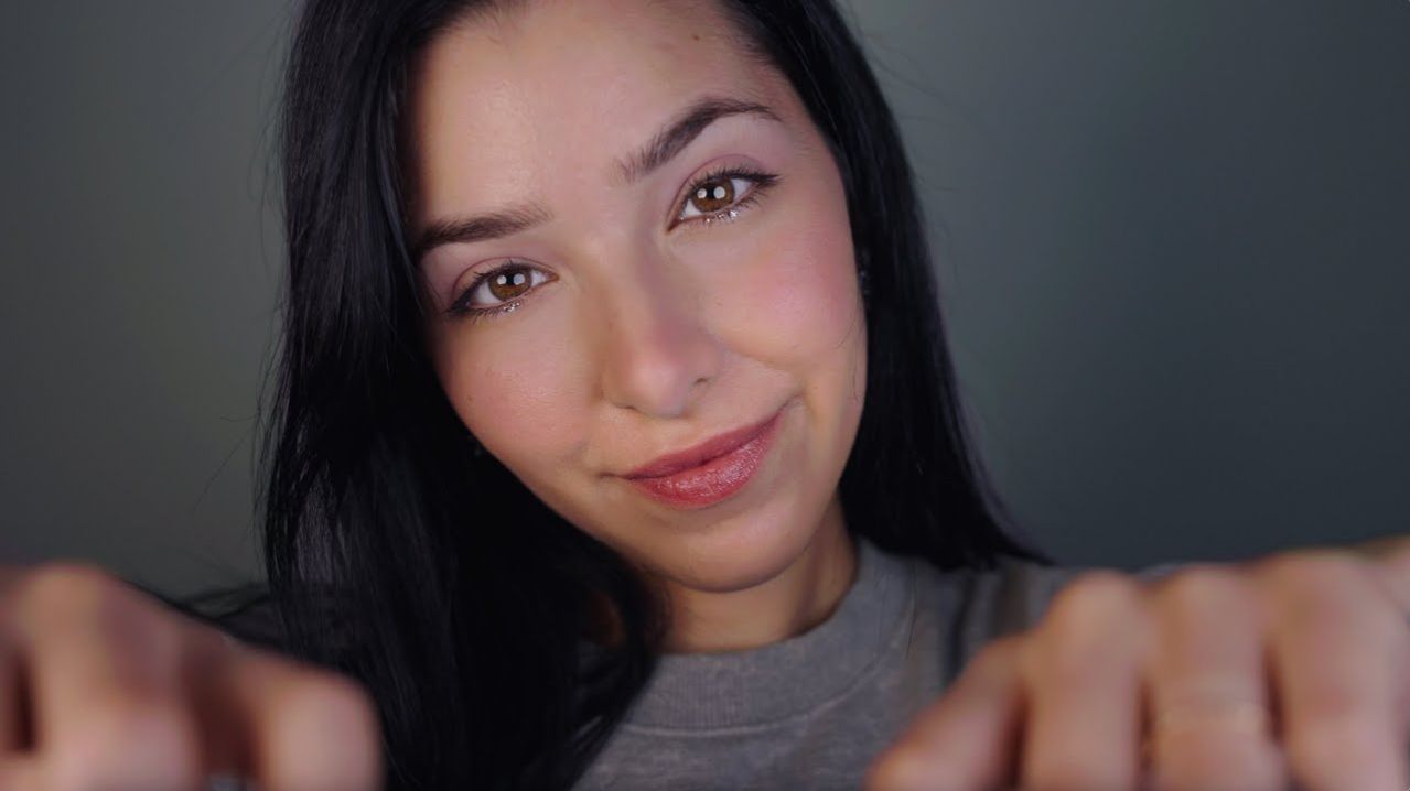 4K ASMR: Giving You A Shoulder And Face Massage (Lotion)