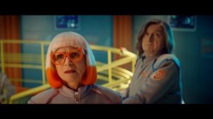 Смешарики: Сквозь вселенные