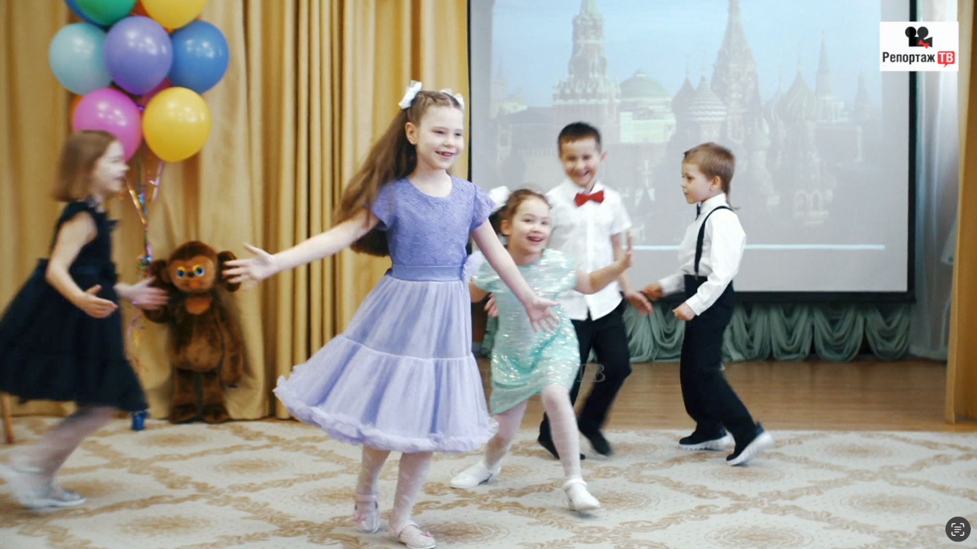 Первый танец выпускников 2022 - танцы в детском саду - видеосъёмка утренника