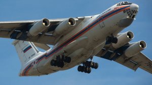 Спецборт МЧС РФ доставит в Ливан гуманитарную помощь и вывезет из страны россиян