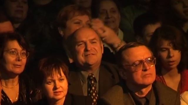 ТАМ ГДЕ КЛЕН ШУМИТ