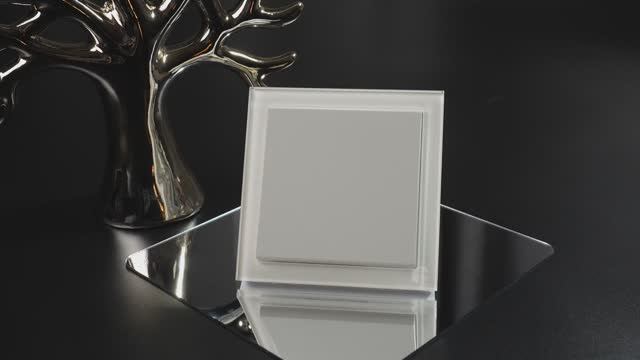 ИЗЯЩНОЕ СТЕКЛО - СЕРИЯ R98 GLASS