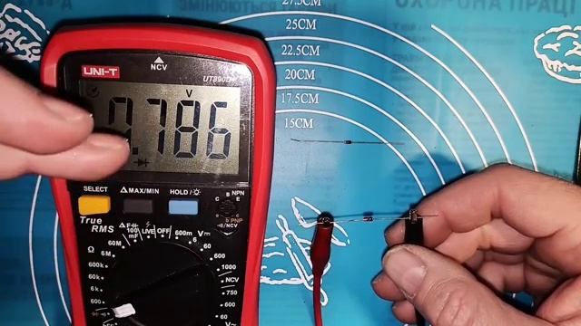 39. Как отличить Стабилитрон диод Зенера от диода Шоттки или обычного Диода [get.gt] смотреть онлайн