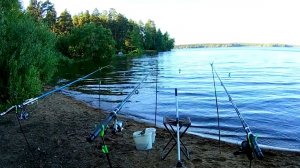 ПОРЫБАЧИЛ,ПОКОПАЛ,Вот и Время СКОРОТАЛ.Так я первые видео снимал очень давно.Архив