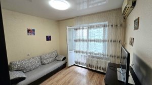 Белоусова 8. Сдается в аренду однокомнатная квартира студия.  Ростов-на-Дону.  14000руб. 89614390879