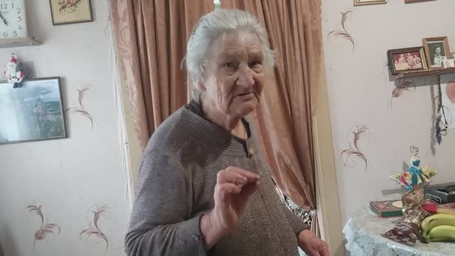 Людмилу Гавриловну не радует погода