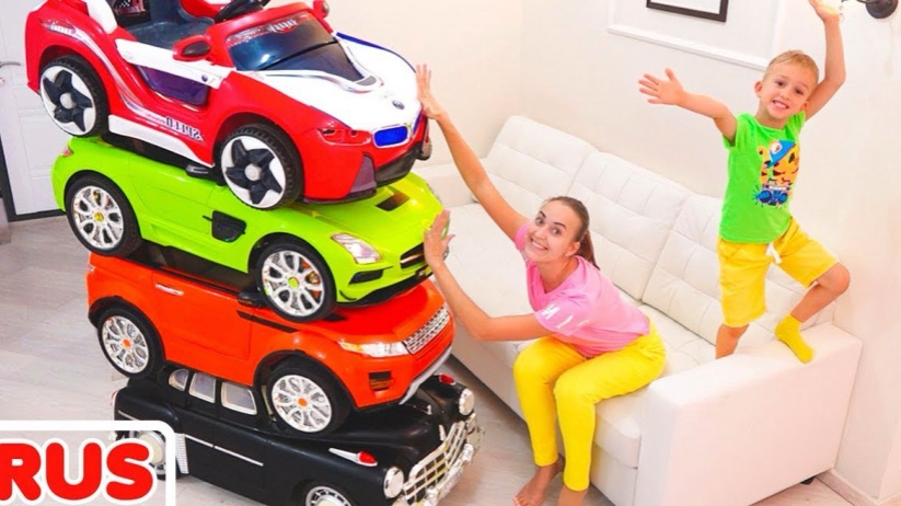 Влад и Никита   Весёлые истории с детскими машинками