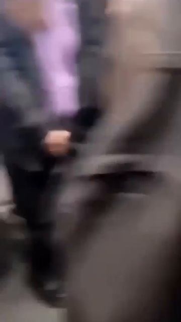 В московском метро состав съехал с рельс между станциями «Красные Ворота» и «Комсомольская»