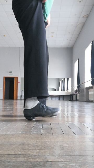 Степ танец чечетка обучение. Связки под любую музыку. Соединение 1 и2 связок.