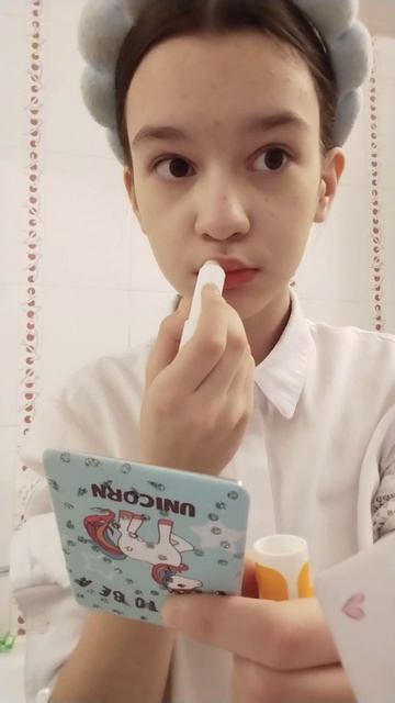 Моя сестра озвучивает видео. Как вам?