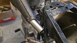 Первый запуск ИЖ К16 с двигателем Планета 5, изготовление глушителя, проставок под руль.