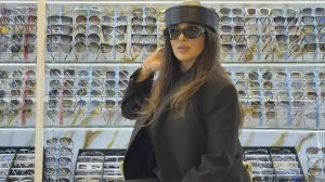 Новая весенняя коллекция у Анны. Солнцезащитные очки и головные уборы