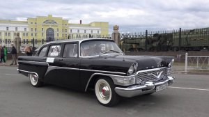 Ретро ралли «Кубок Урала». Старт экипажей.