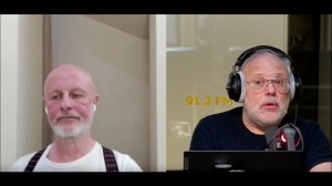 Михаил Хазин и Дмитрий Пучков. Безусловный доход всем: какие есть за и против