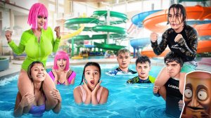 НОЧЕВКА В АКВАПАРКЕ 🤩 ДЕВЧОНКИ ПРОТИВ ПАЦАНОВ 🤯 КАМПУС