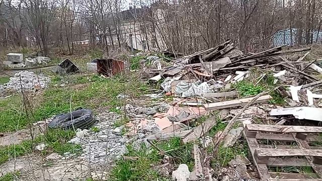 Объект культурного наследия федерального значения Казачья горка, в мусорных, строительных отходах! П