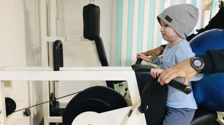 У Марка проблема с ногой  Идем в центр к Бубновскому  Жизнь и Реабилитация сына  Влог