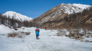 Группу накрыла непогода на спуске в Бурятии: альпинисты погибли от переохлаждения