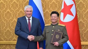 Глава МВД России Владимир Колокольцев с Министром общественной безопасности КНДР, Пхеньян, 21.04.26