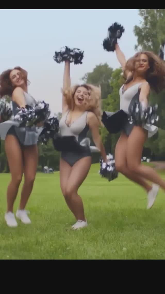 Ландыши. Белый букет.