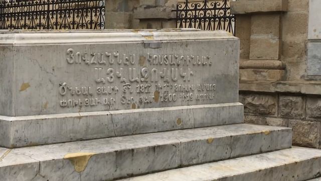 Тайны могилы Айвазовского: откуда привезли мраморную плиту | Экскурсия по Феодосии