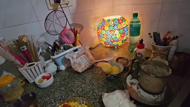 Драка индийских женщин, я в шоке! Готовлю томатно-кукурузный суп. Сижу дома, у нас жара поюс 41.