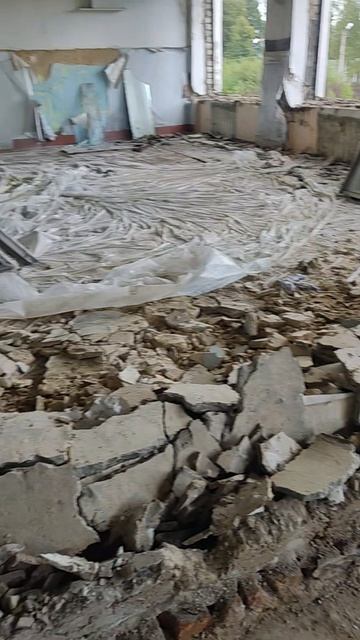 18 августа 2025 г. 
#Было_стало 
#Сеща 
#Старая_школа 
#Вторая_жизнь 
#Стройка