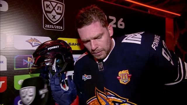 Архив КХЛ. Металлург_Торпедо 10.10.2025. Итервью Евгения Кузнецова в 1-м матче за Металлург. Наколки