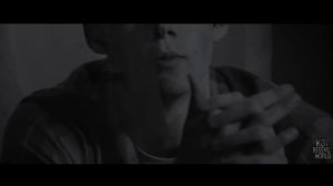 МЫ НЕ ОДНИ В ЭТОЙ КВАРТИРЕ... Страшные истории на ночь.