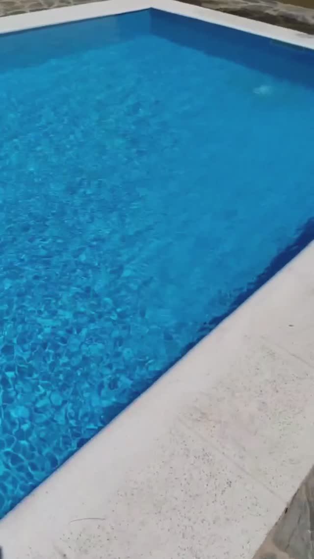 У богатых свои Проблемы 😁 Потёк бассейн под РАММШТАЙН