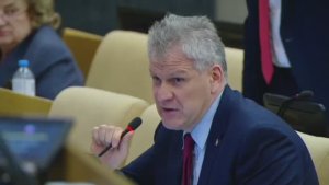 КПРФ против - Госдума 21 апреля одобрила законопроекты, ограничивающие возможности оппозиции, 22.04.