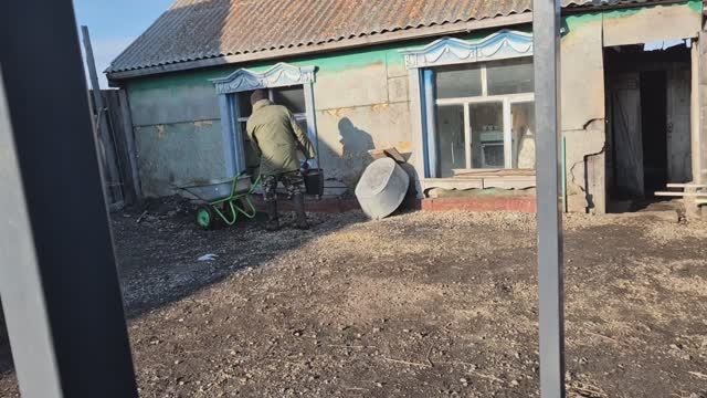 Работенка началась помаленьку,хватит отдыхать/ Начинаю порядки наводить/