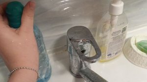 меняю воду милке