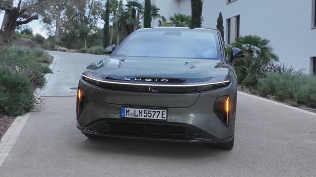 Lucid Gravity 2026 обзор