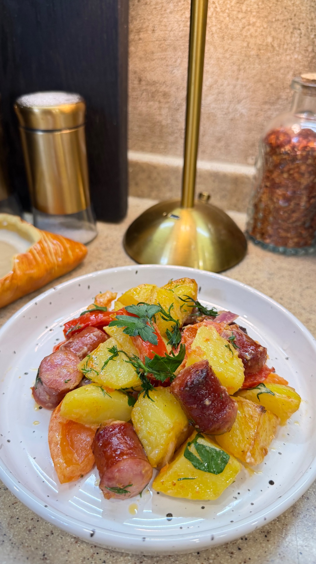 Жаркое с колбасками 🤤