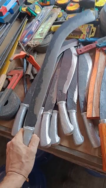 Филиппинские мачете #жизньнафилиппинах #семьявместе #филиппины