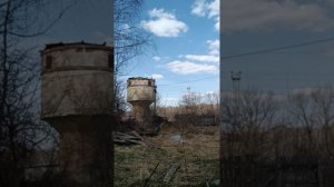 разбираем бардак на участке в заброшенном доме