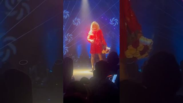 Питерский дождь #музыка #концерт #питер #шоу #красота #ведущая #мероприятие #деньрождения