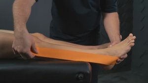 Тейпирование длинной малоберцовой мышцы с KineXib: поддержка свода стопы, стабилизация голеностопа