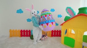 Дом из Шаров! Оливер и Мама Защищают Свой Волшебный Дом