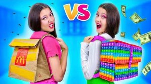 Бедная Везучая VS Богатая Невезучая Близняшка  Война Близняшек