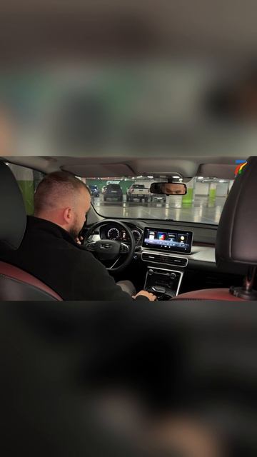 ОБЗОР САЛОНА GEELY COOLRAY за 1,5 МЛН