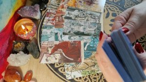 Хочет ли он вас вернуть 💞 таро расклад