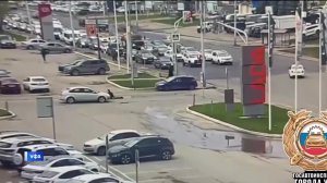 В уфимском Сипайлово легковушка сбила школьника на самокате