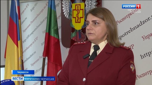 Сотрудники Центра гигиены и эпидемиологии напоминают жителям КЧР о способах защитить себя от клещей