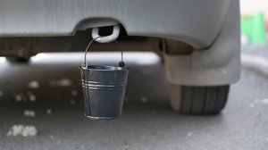 Зачем водители вешают на фаркоп авто маленькое ведёрко