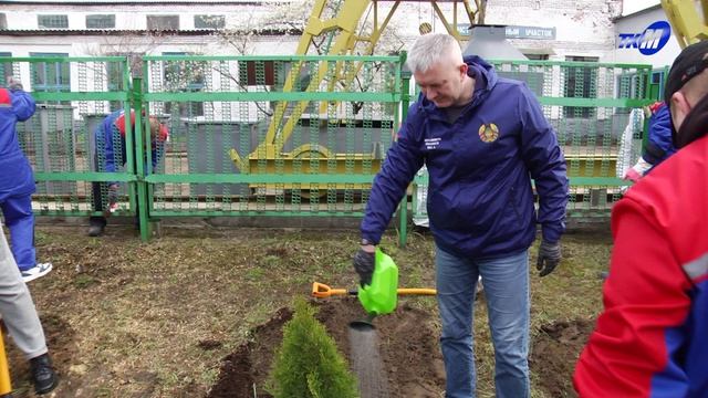 Яркий и креативный субботник прошел на Мозырском машиностроительном заводе