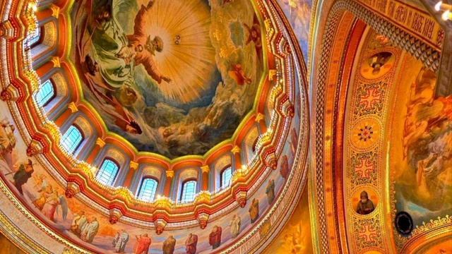 А вы,готовы путешествовать с нами по столице? Как украсили Москву к праздникам-2026 год.